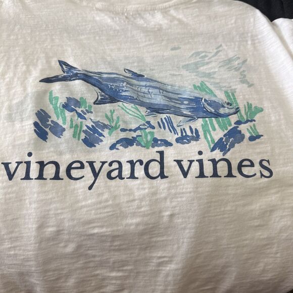 Vineyard Vines Men’s White Tee W/Tarpon Large Graphic Sz L , Tarpon Pocket Logo - Picture 1 of 6